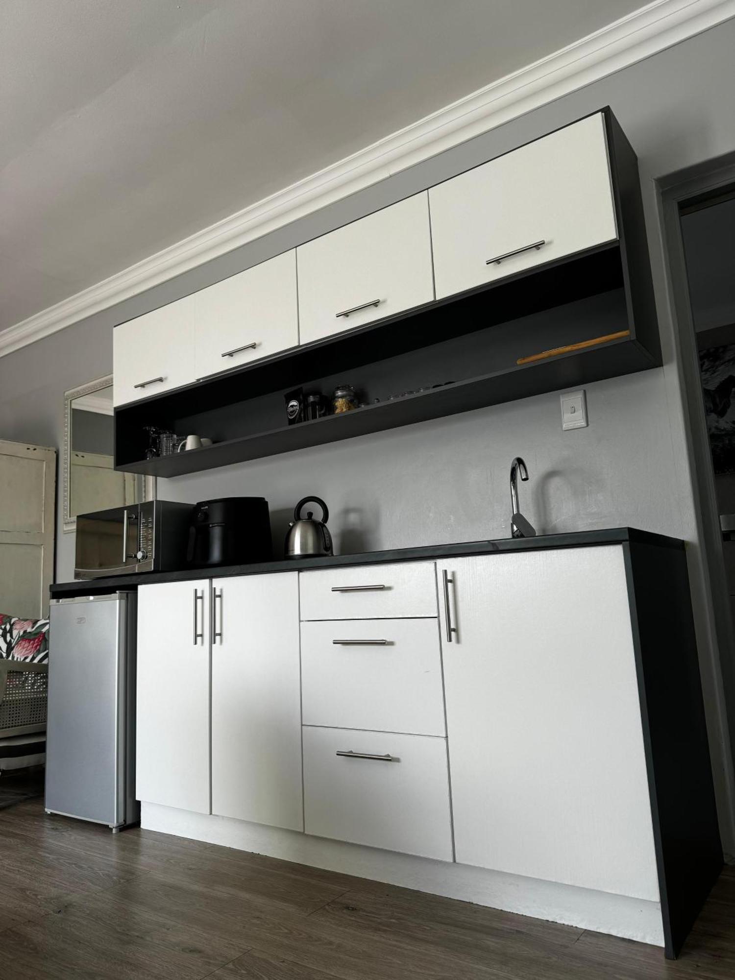 Namaste Spacious Studio Apartment Langebaan Exterior photo