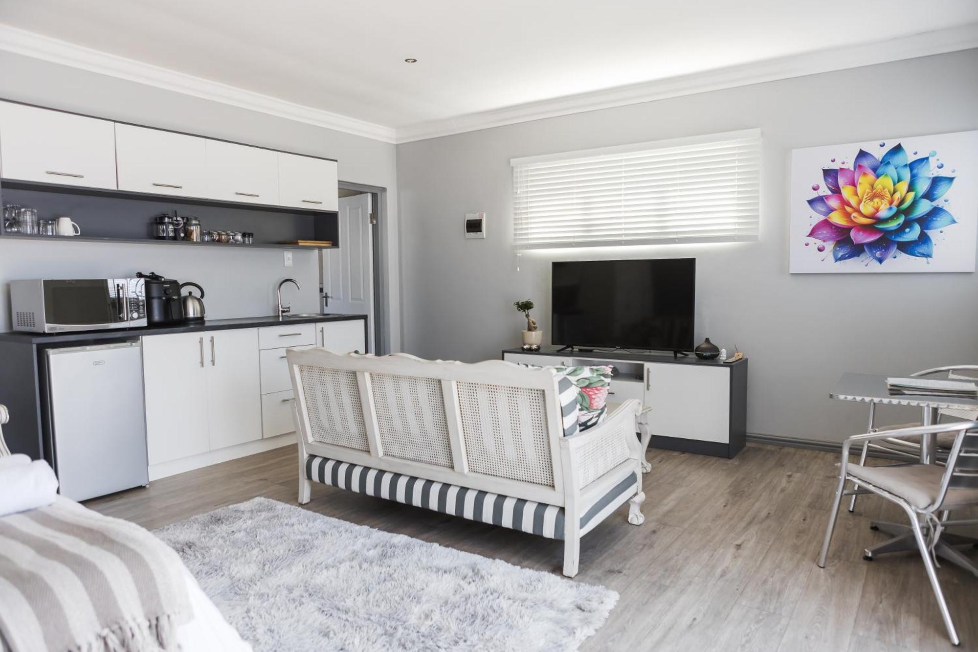 Namaste Spacious Studio Apartment Langebaan Exterior photo